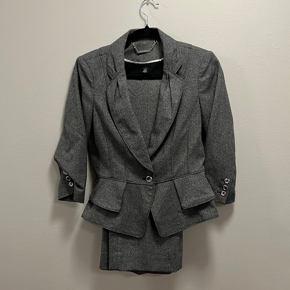 WHBM Womens gray suit set